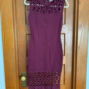 NYC boutique cutout dress in a pretty maroon/burgundy color. Bump friendly!